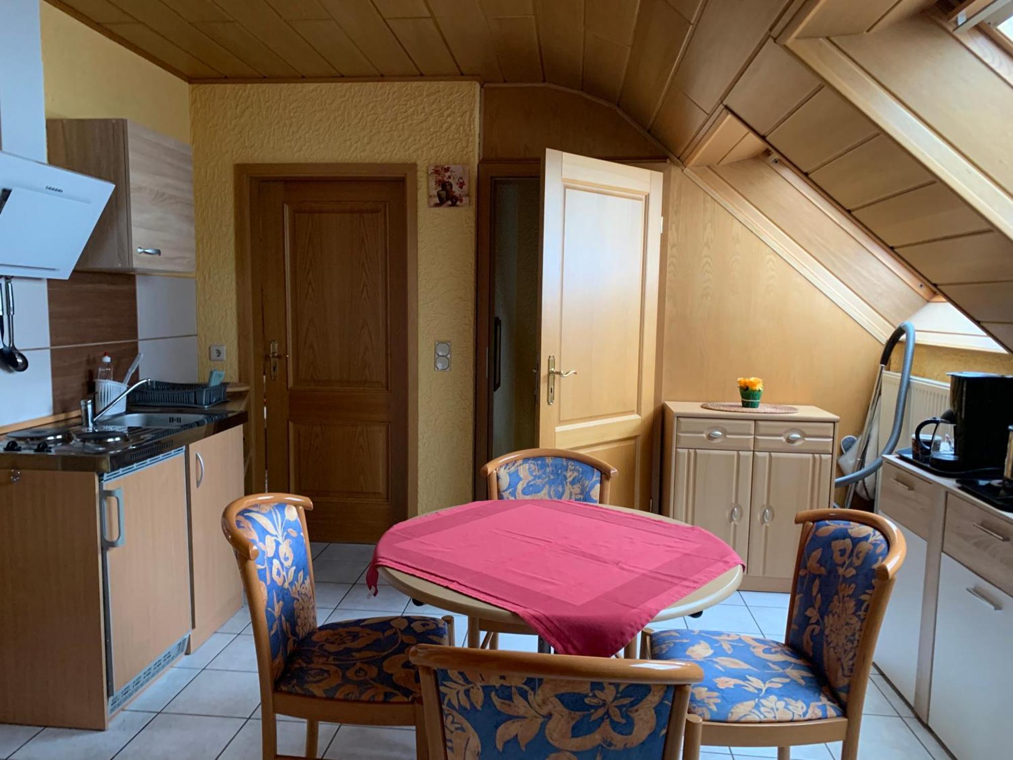Gaestehaus Monika Hornbach Exteriér fotografie
