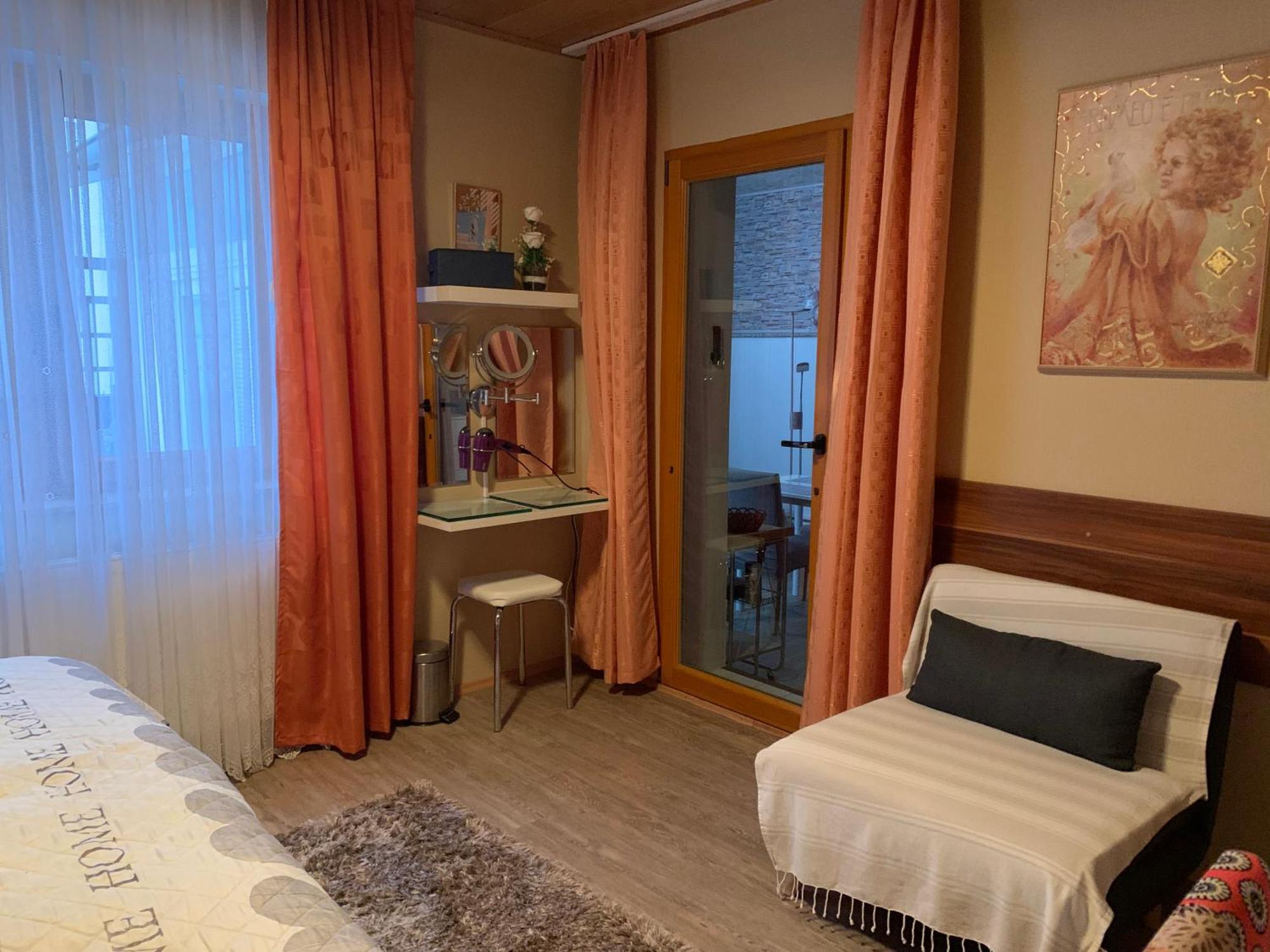 Gaestehaus Monika Hornbach Exteriér fotografie
